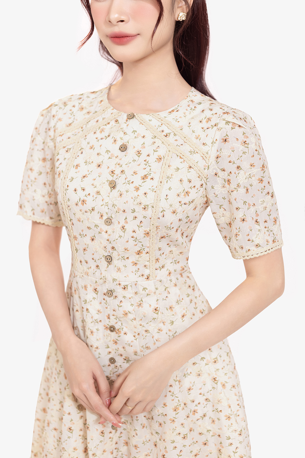 Đầm xòe xếp ly họa tiết hoa nhí