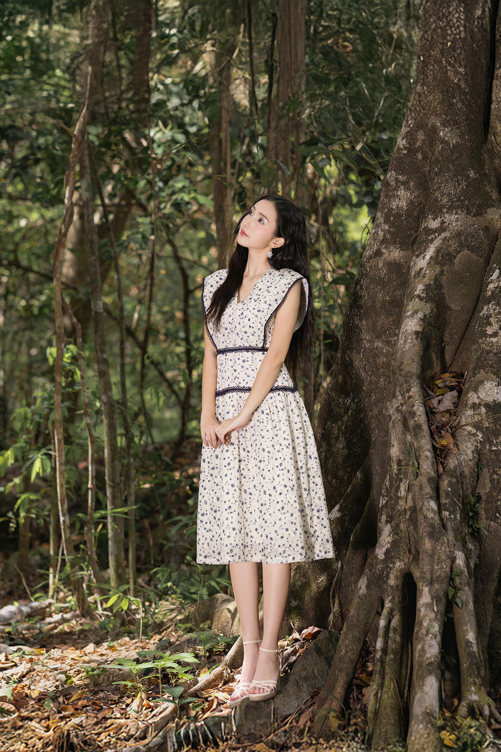 Đầm hoa nhí dáng xòe phối đăng ten KK175-03