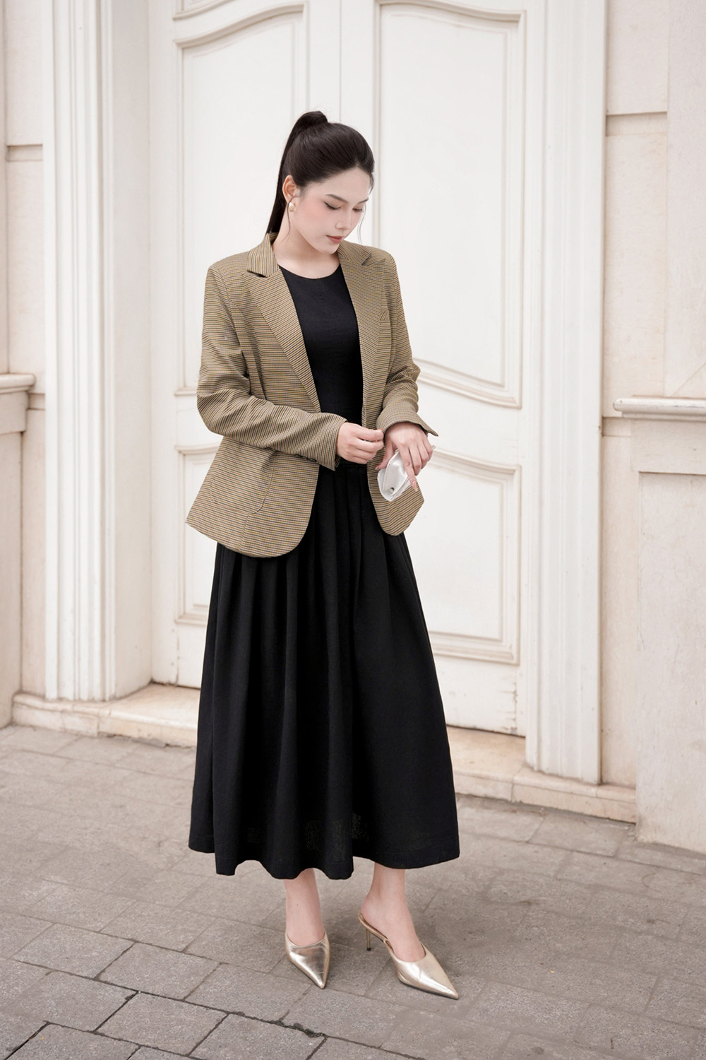 Áo khoác blazer nữ tay dài họa tiết caro