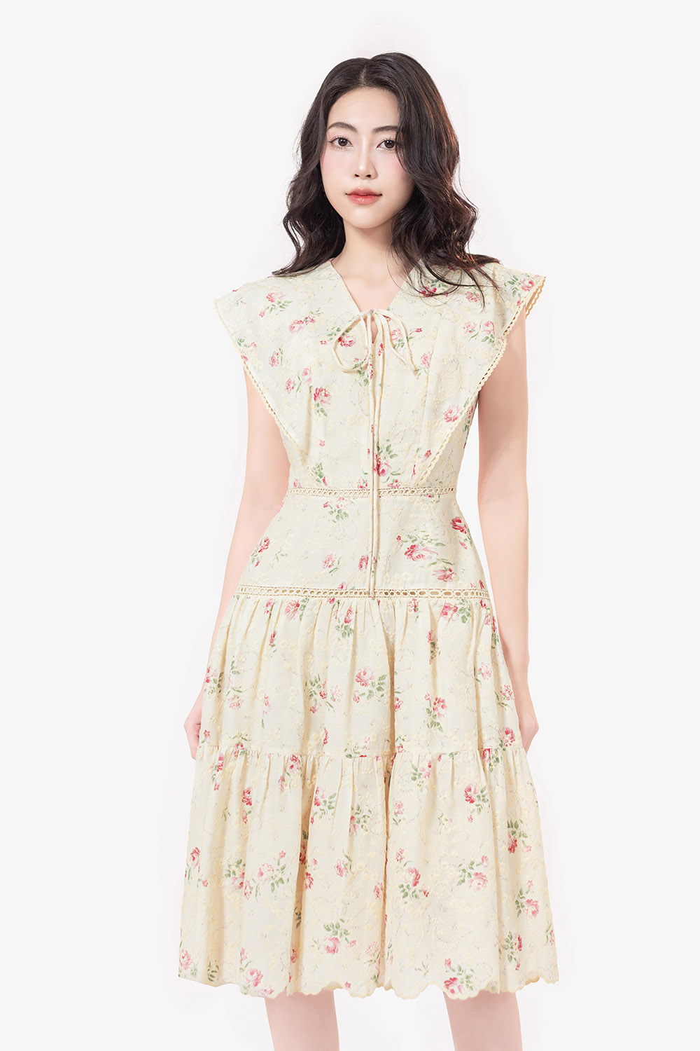 Đầm hoa dáng xòe viền đăng ten