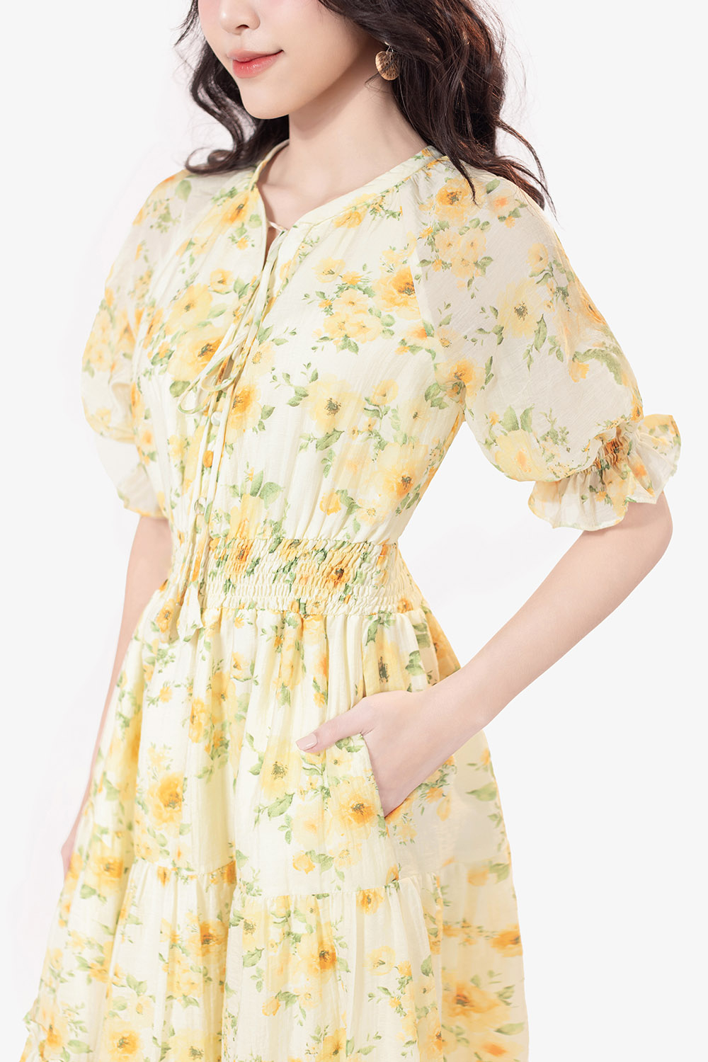 Đầm hoa dáng dài đuôi cá cổ phối nơ