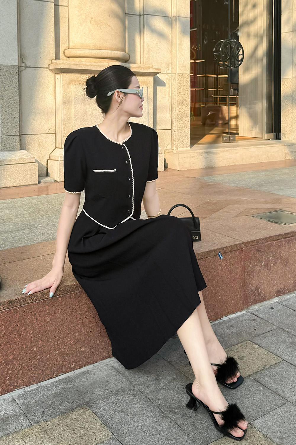 Chân váy đen công sở dáng dài