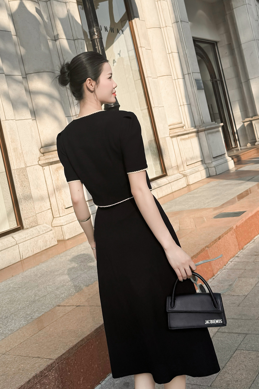 Chân váy đen công sở dáng dài