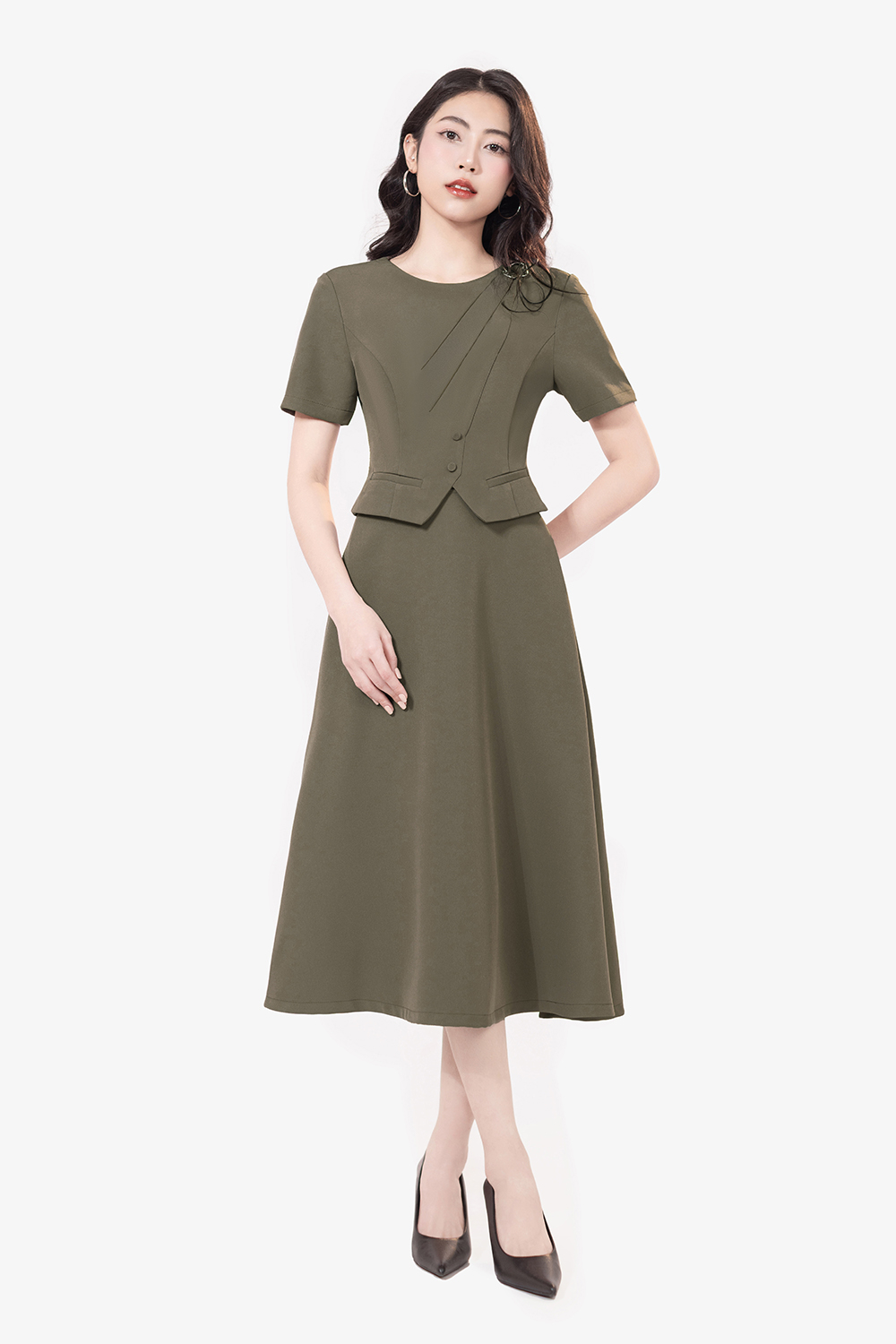 Áo công sở nữ dáng ngắn croptop