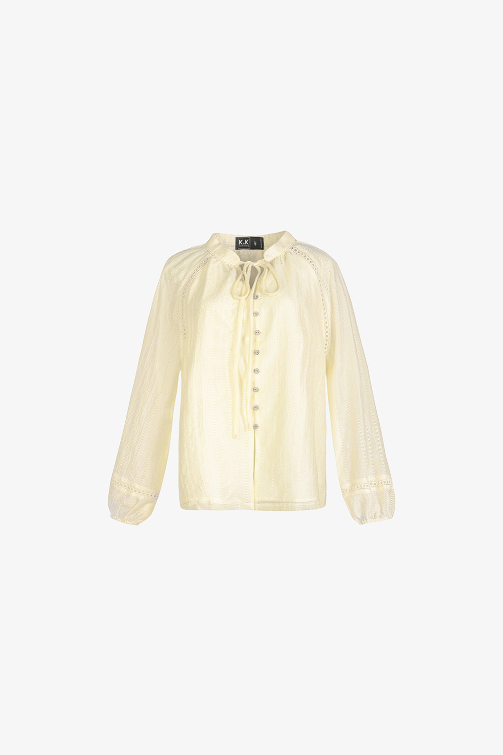 Áo kiểu nữ tay dài màu kem