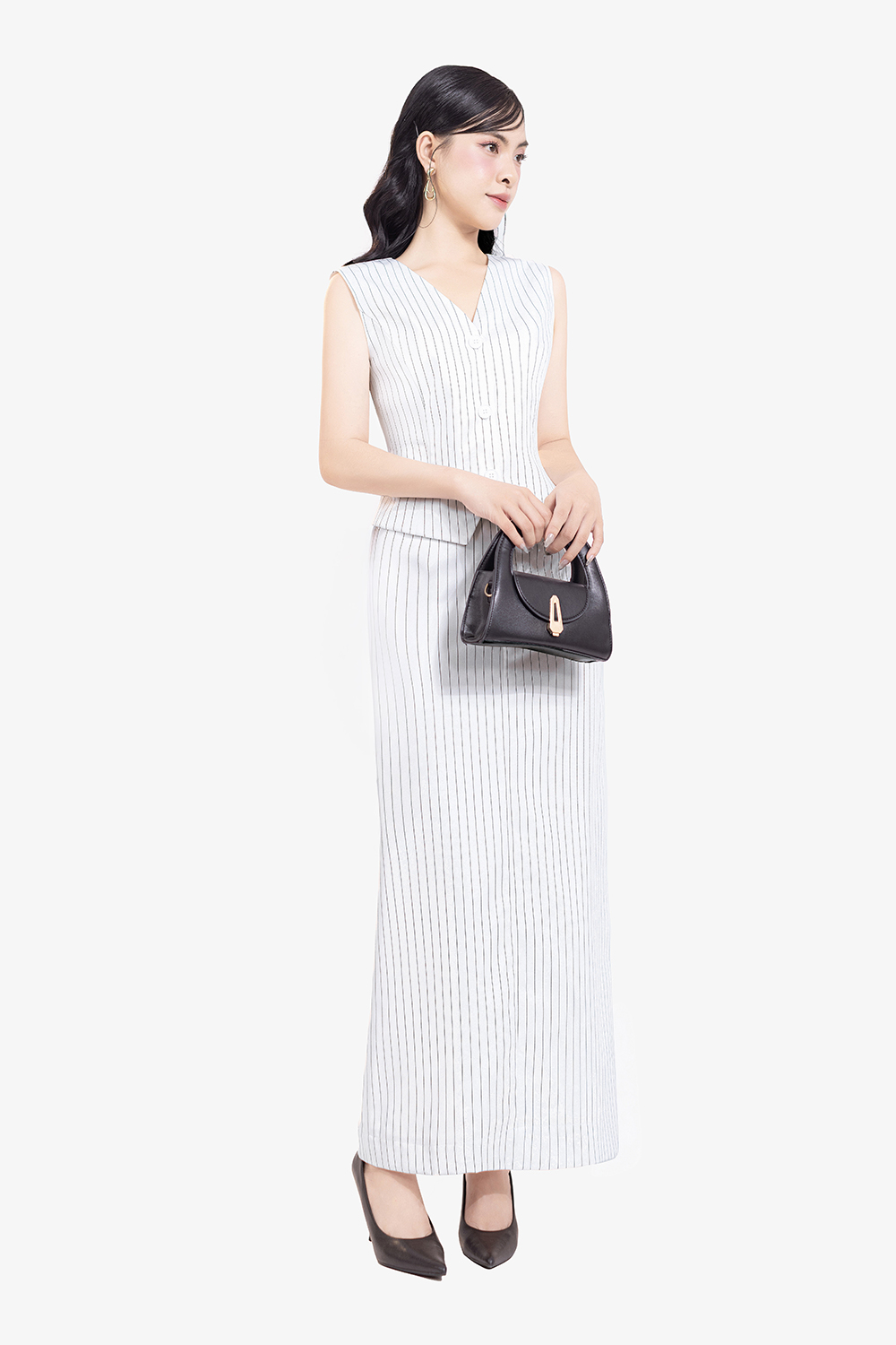 Chân váy suông kẻ sọc dáng dài