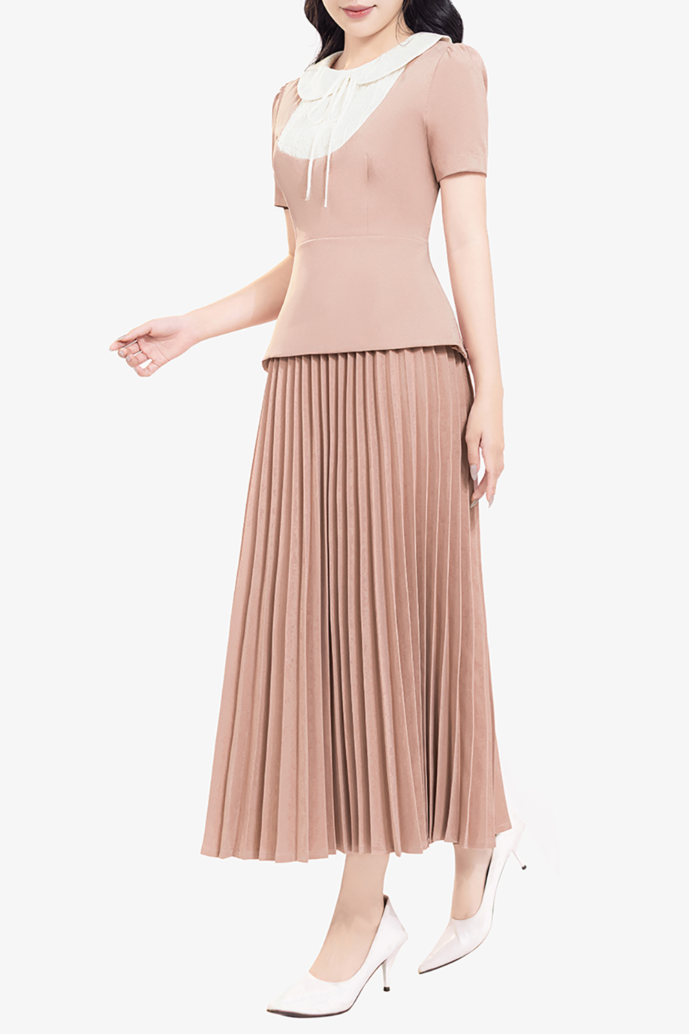 Chân váy xòe dài xếp ly màu hồng