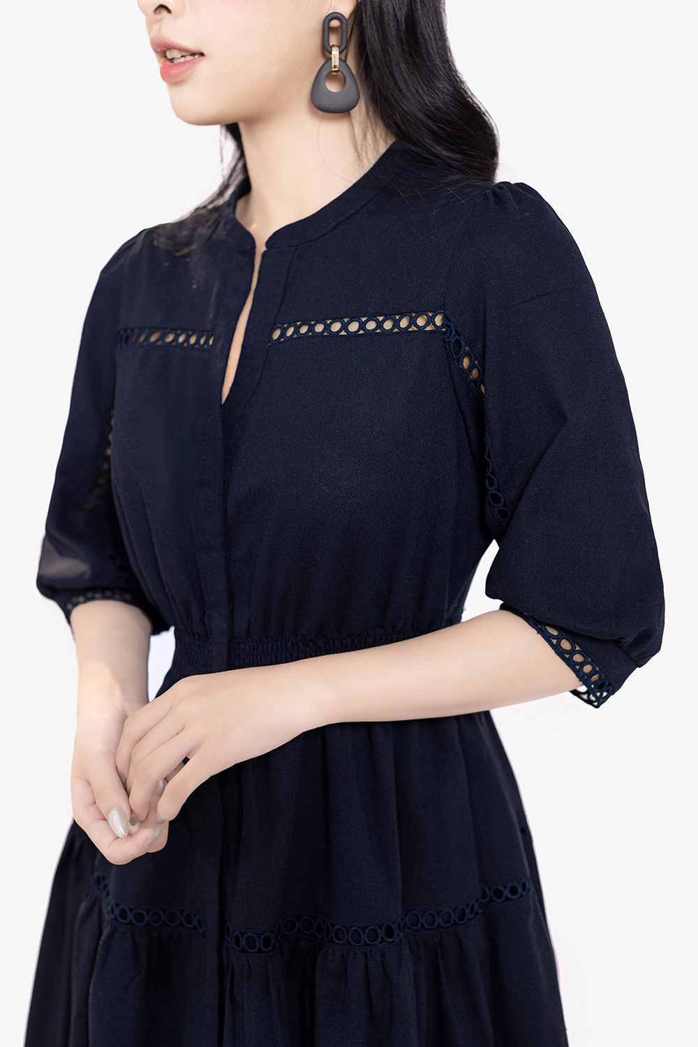 Đầm xòe viền đăng ten eo bo chun