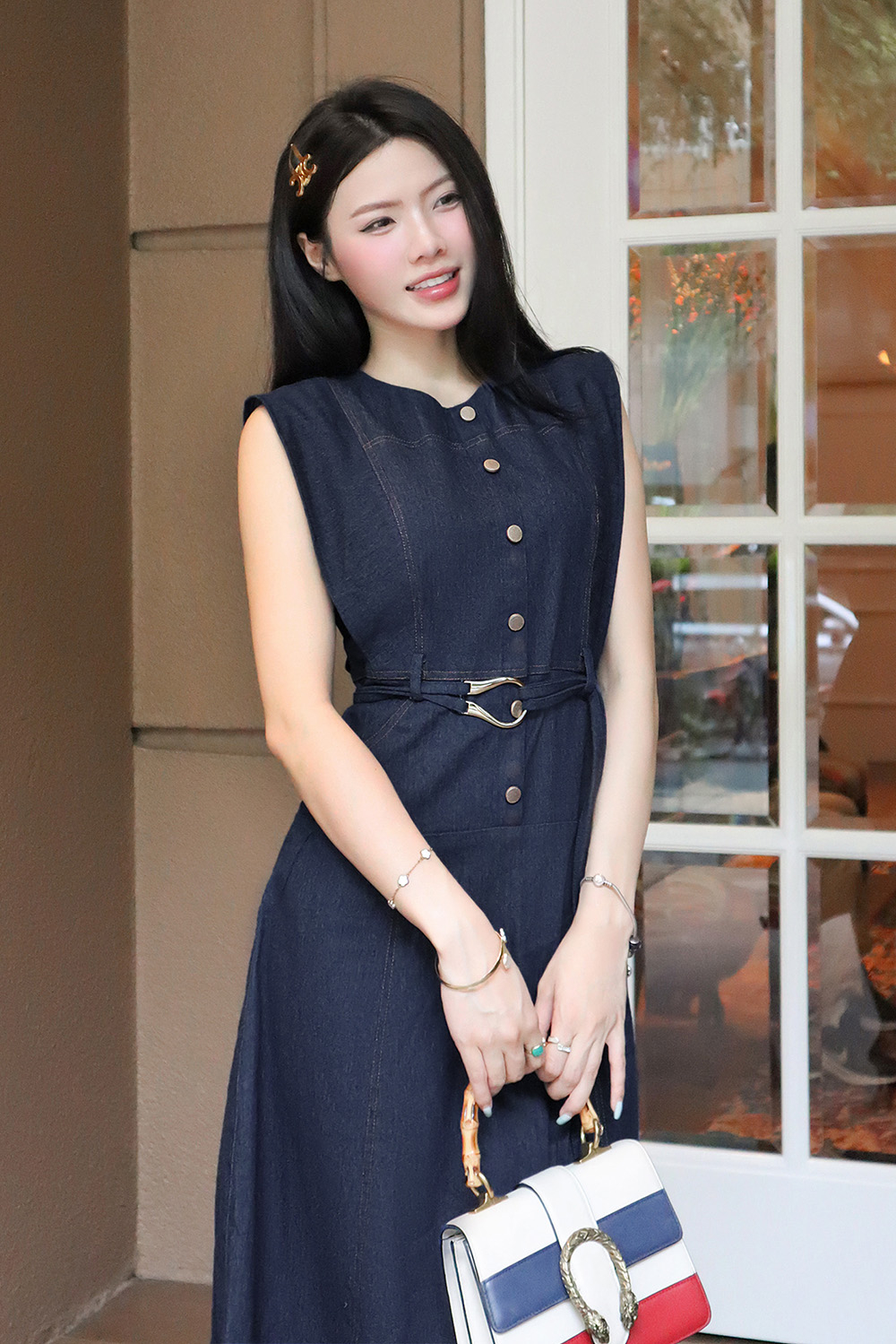 Đầm denim dáng chữ A phối thắt eo