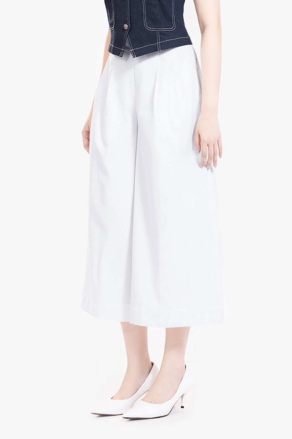 Quần suông trắng linen ống rộng dáng lửng