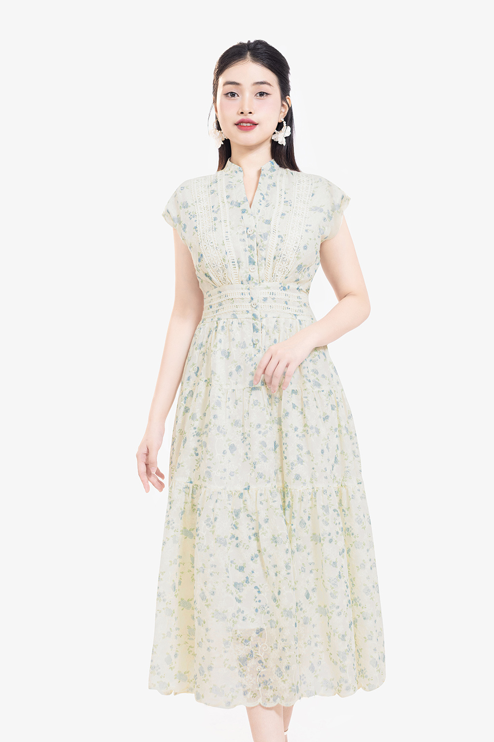 Đầm xô ren thêu dáng dài hoa xanh