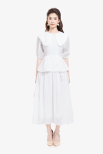 Áo trắng kiểu peplum cổ sen lớn