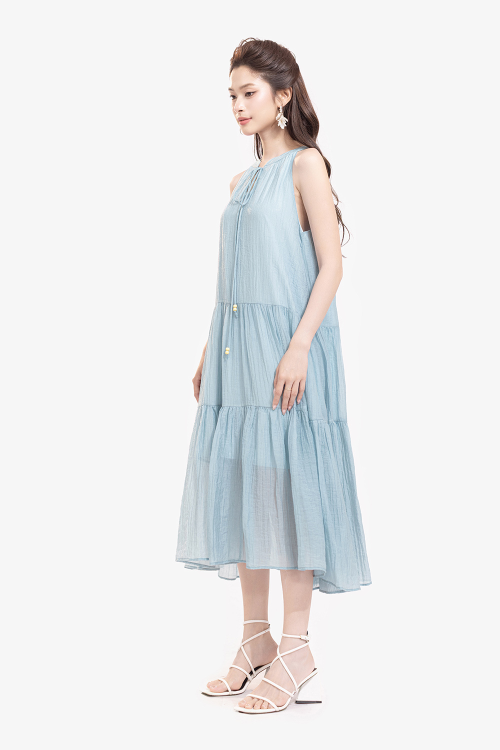 Đầm cổ yếm dáng suông dài màu xanh