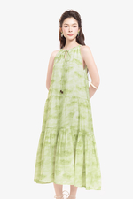Đầm maxi tie-dye cổ yếm dáng suông