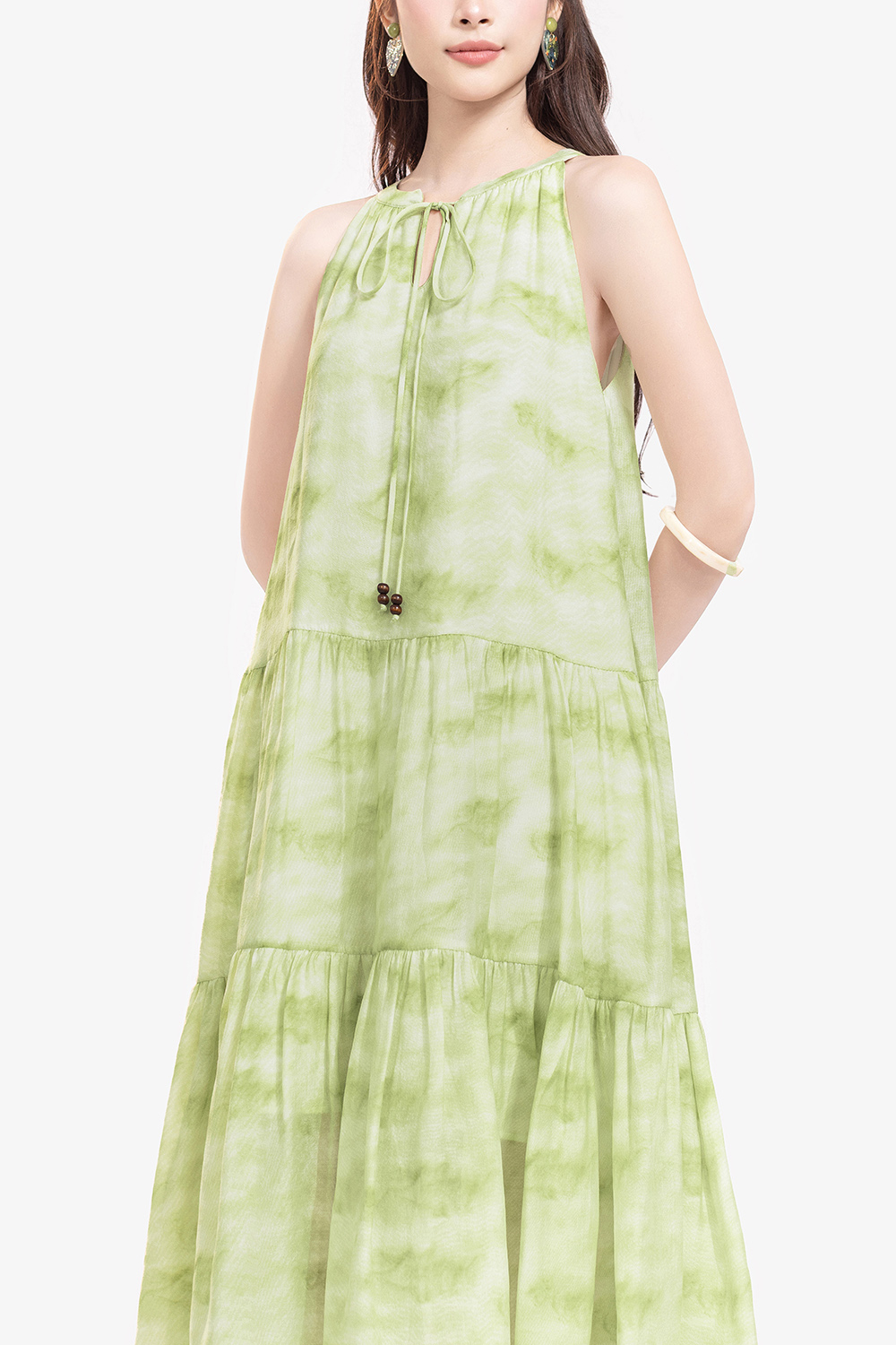 Đầm maxi tie-dye cổ yếm dáng suông