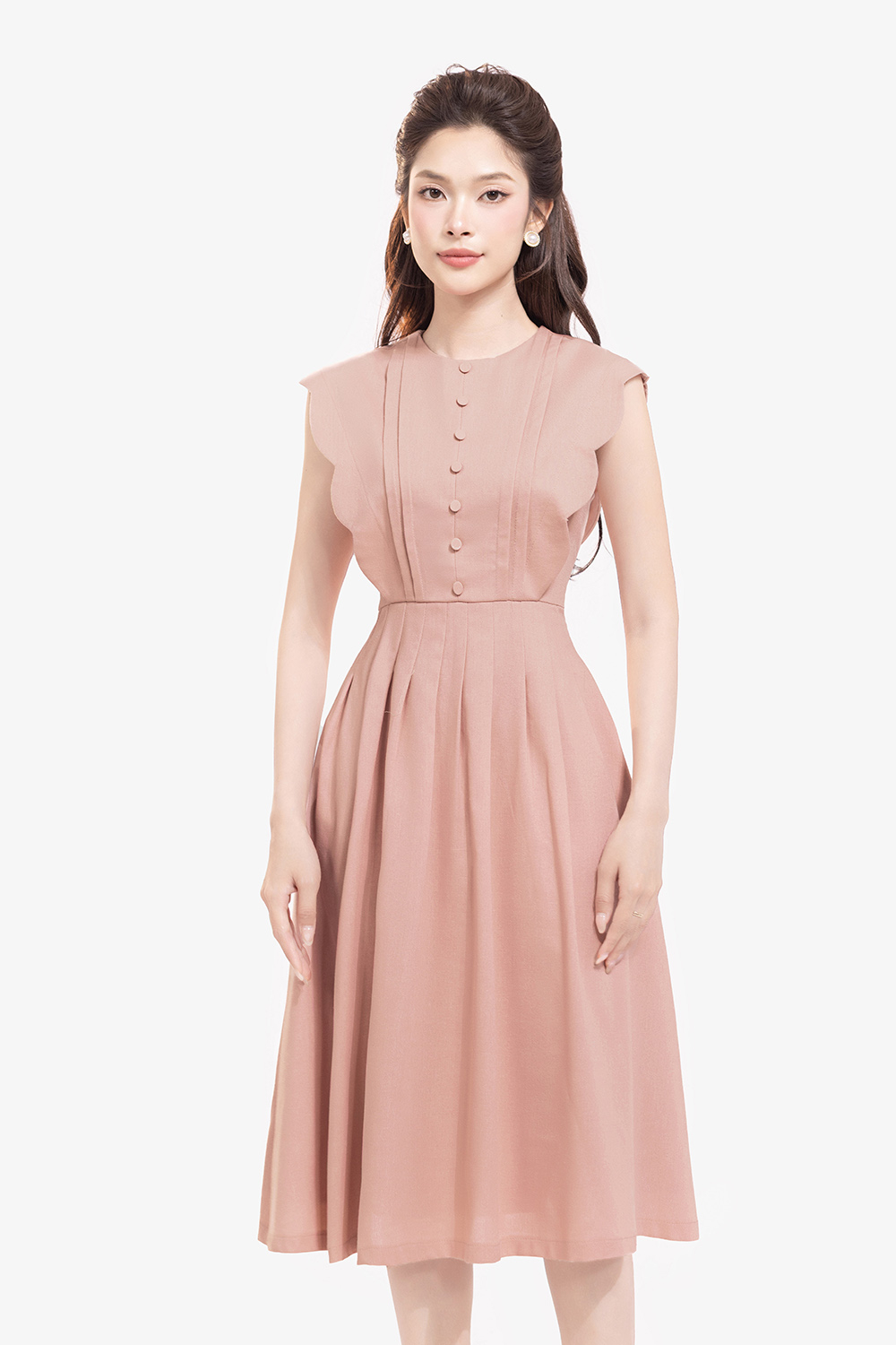 Đầm xòe hồng tay hến phối nút