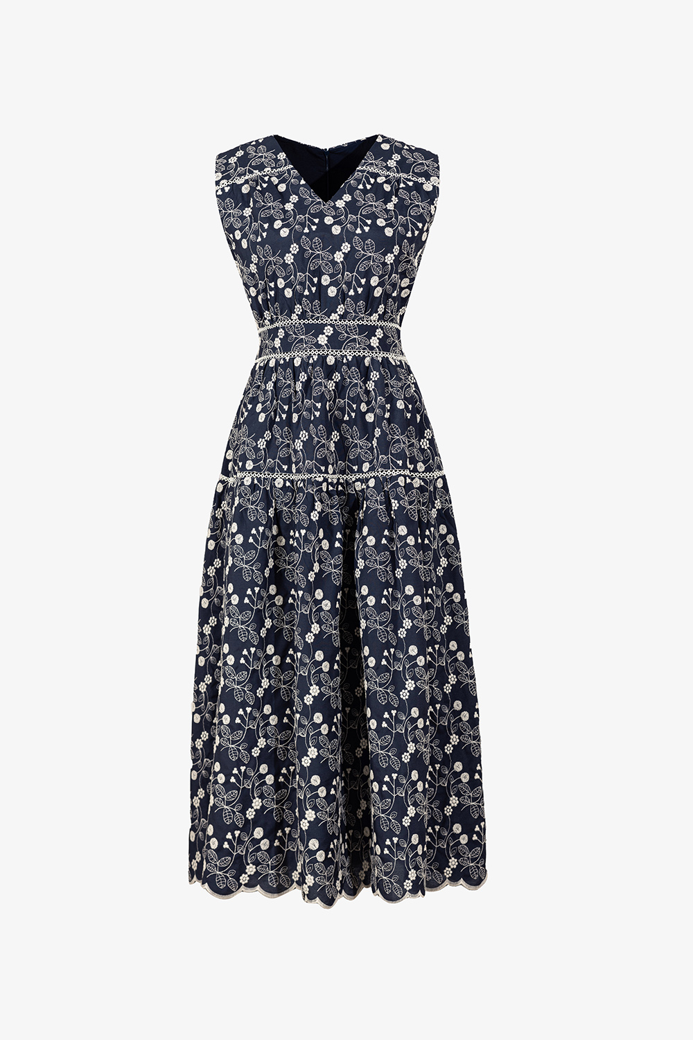 Đầm xòe dáng dài màu xanh hoa trắng