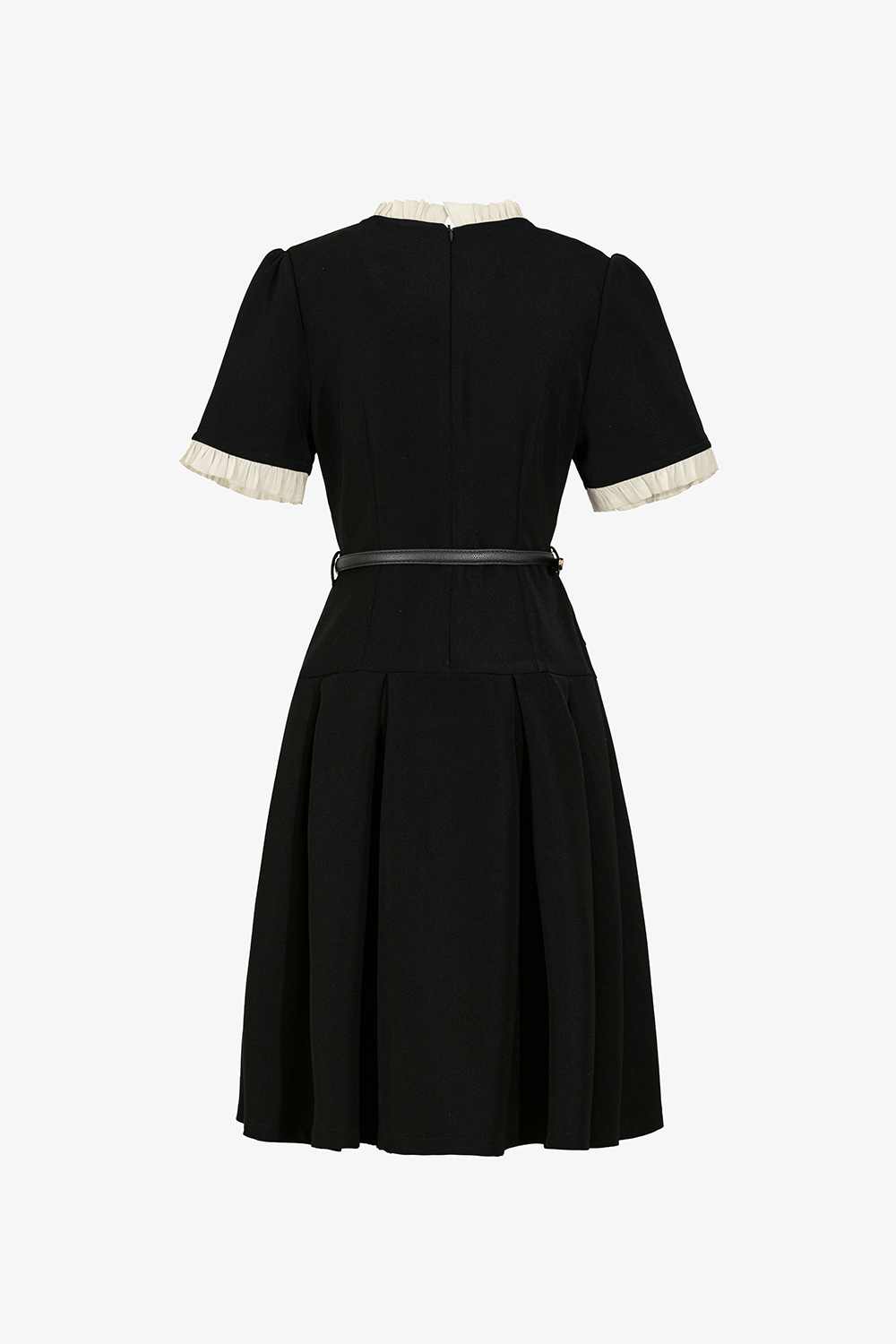 Đầm đen công sở dáng xòe xếp ly phối bèo