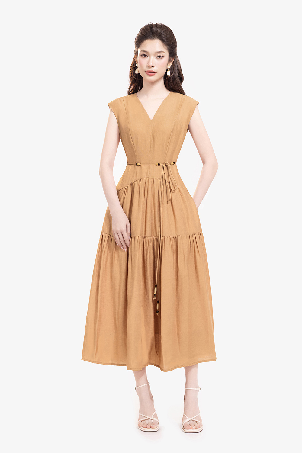 Đầm xòe tầng dáng dài thắt nơ eo