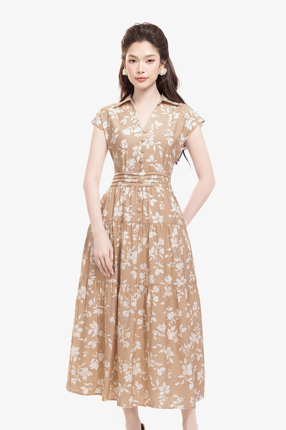 Đầm sơ mi hoa dáng xòe nhấn eo