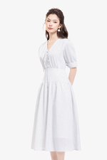 Đầm xòe linen trắng kẻ sọc cổ phối nơ