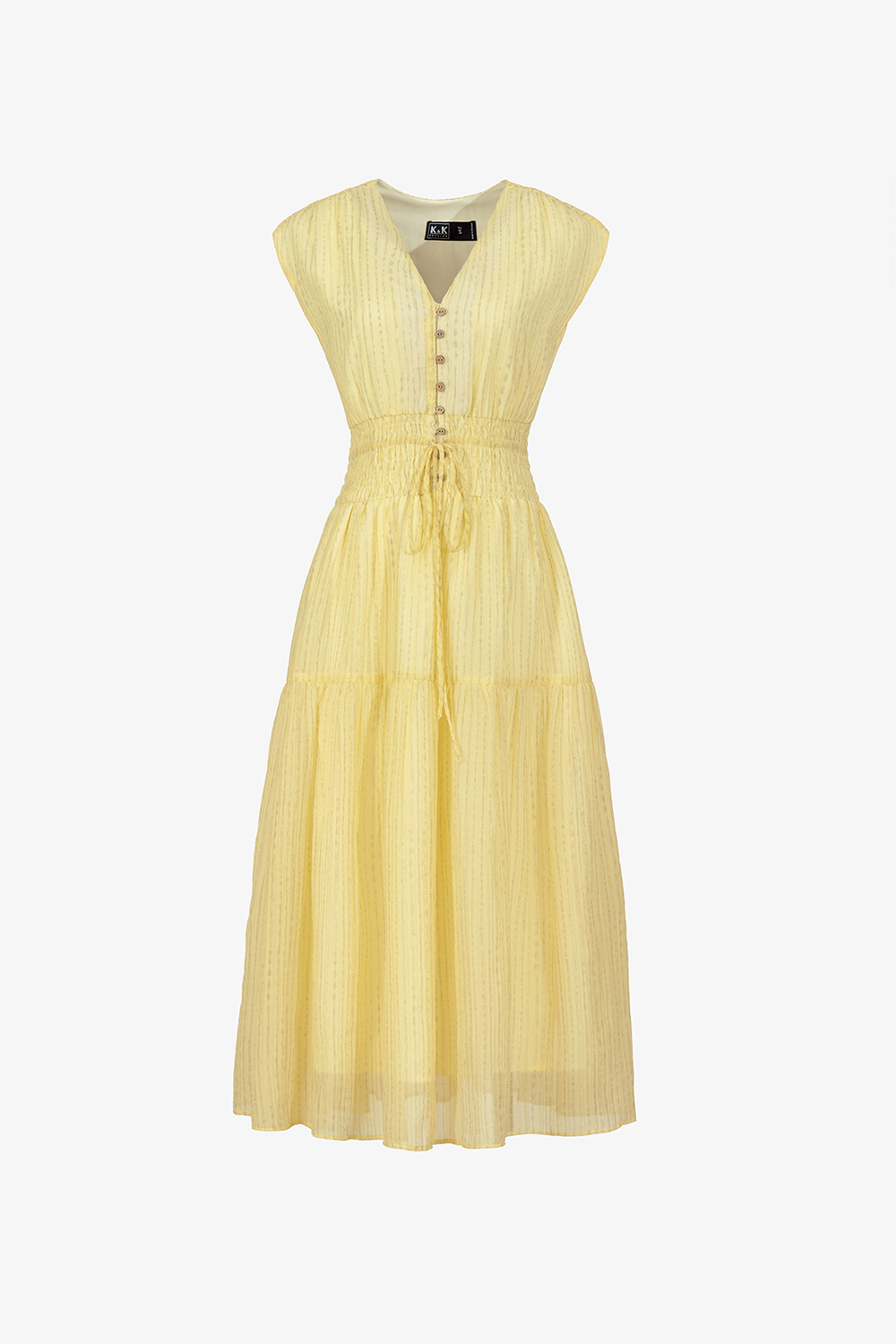 Đầm vàng dáng xòe dài phối nút gỗ nhấn eo