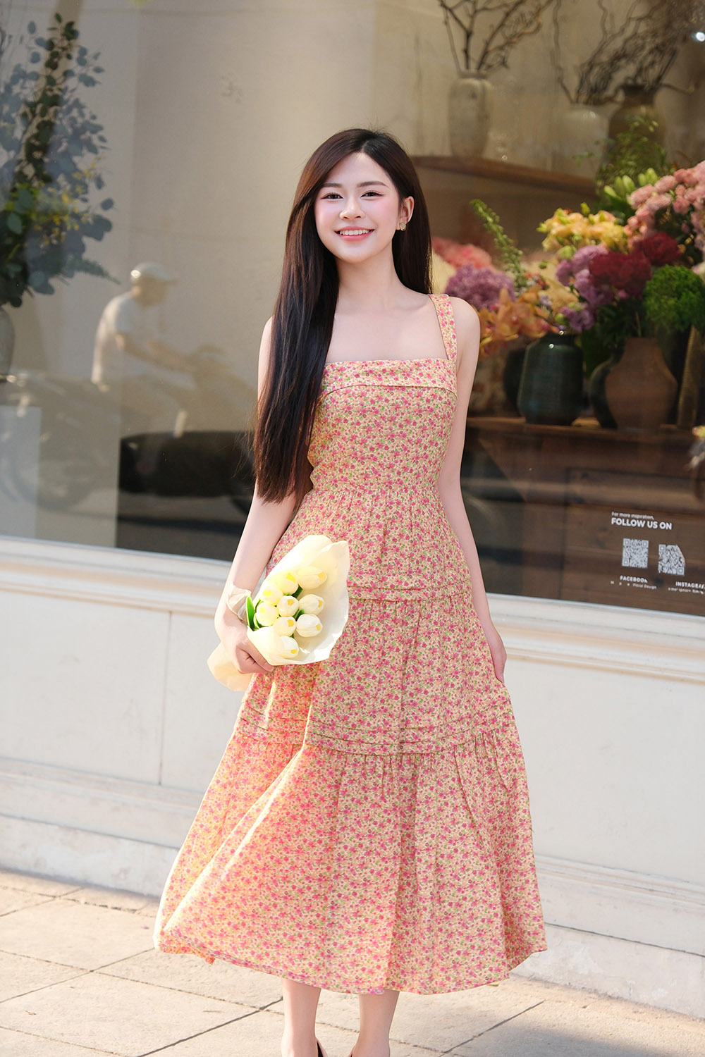 Đầm hai dây họa tiết hoa dáng dài