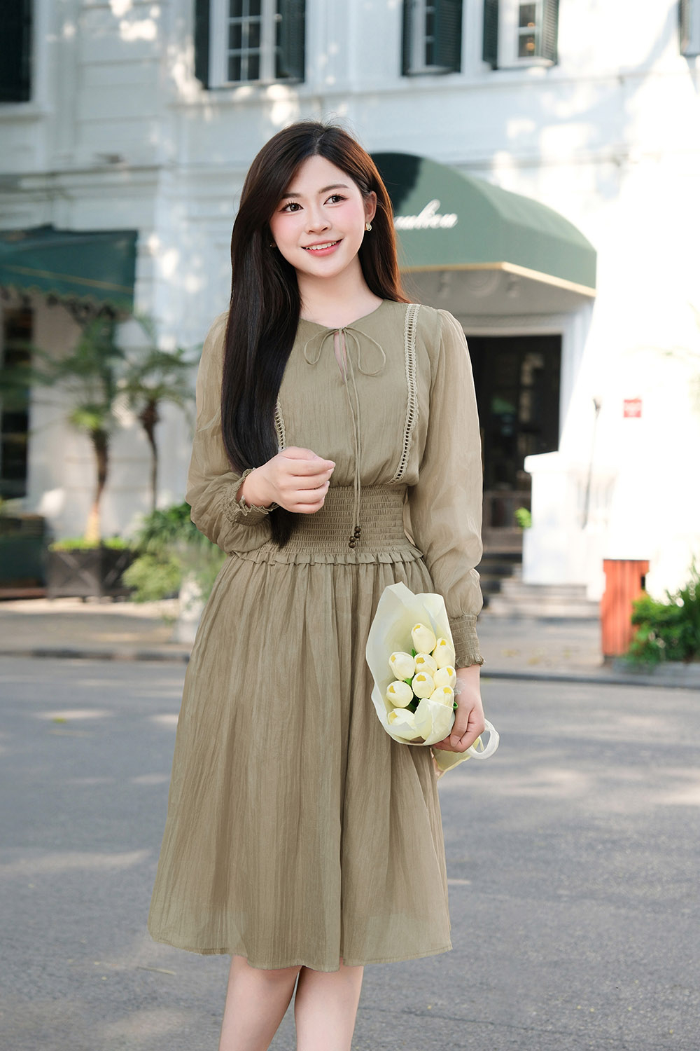 Đầm xòe tay dài eo bo chun