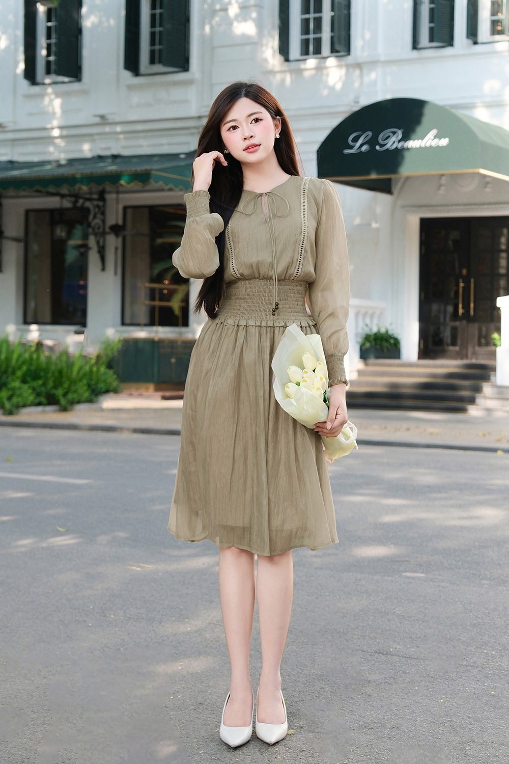 Đầm xòe tay dài eo bo chun