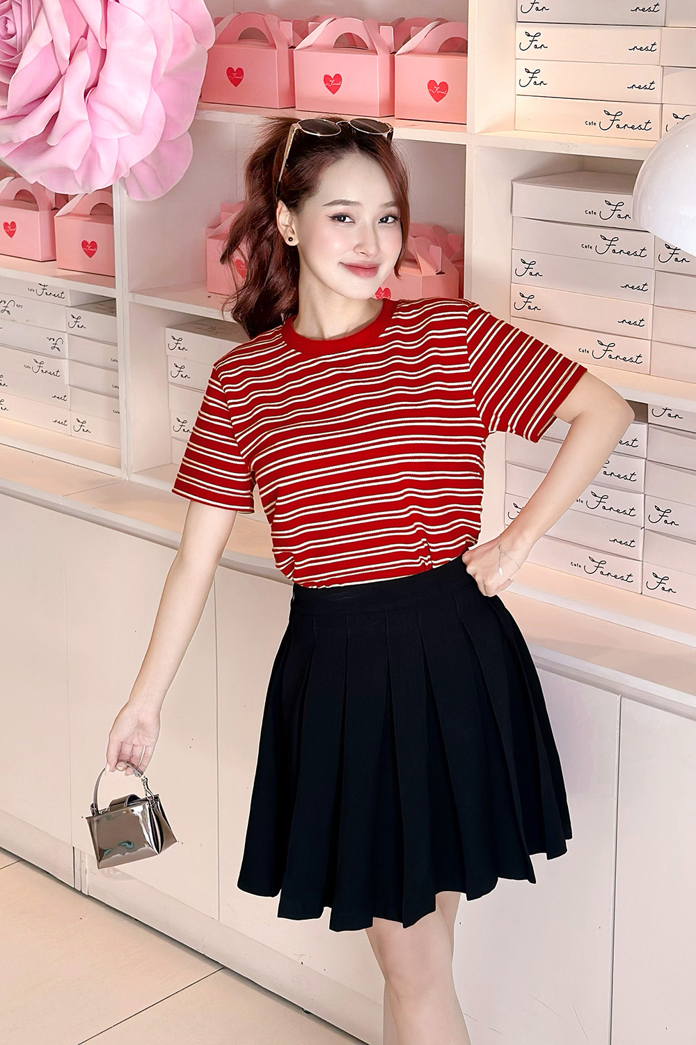 Áo thun nữ kẻ sọc màu đỏ ASM24-36