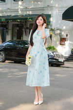 Đầm chữ A họa tiết hoa xanh tay phồng