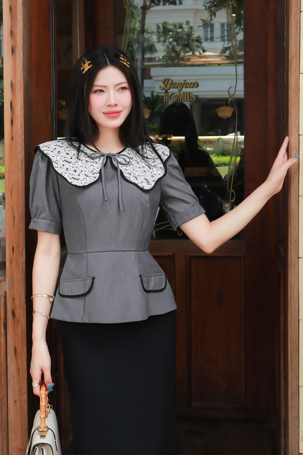 Áo peplum công sở nữ phối cổ ren trắng