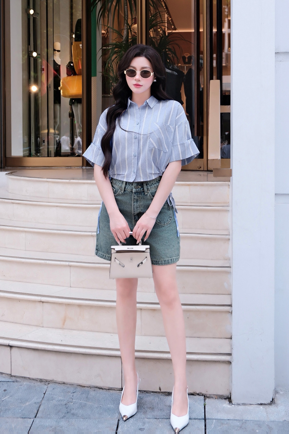 Áo sơ mi kẻ sọc dáng croptop