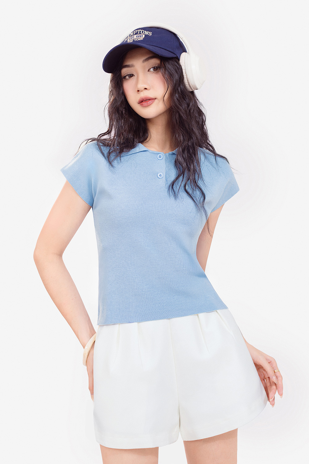 Áo len dệt kim tay hến màu xanh