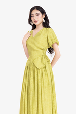 Áo kiểu cổ V đắp chéo tay bí