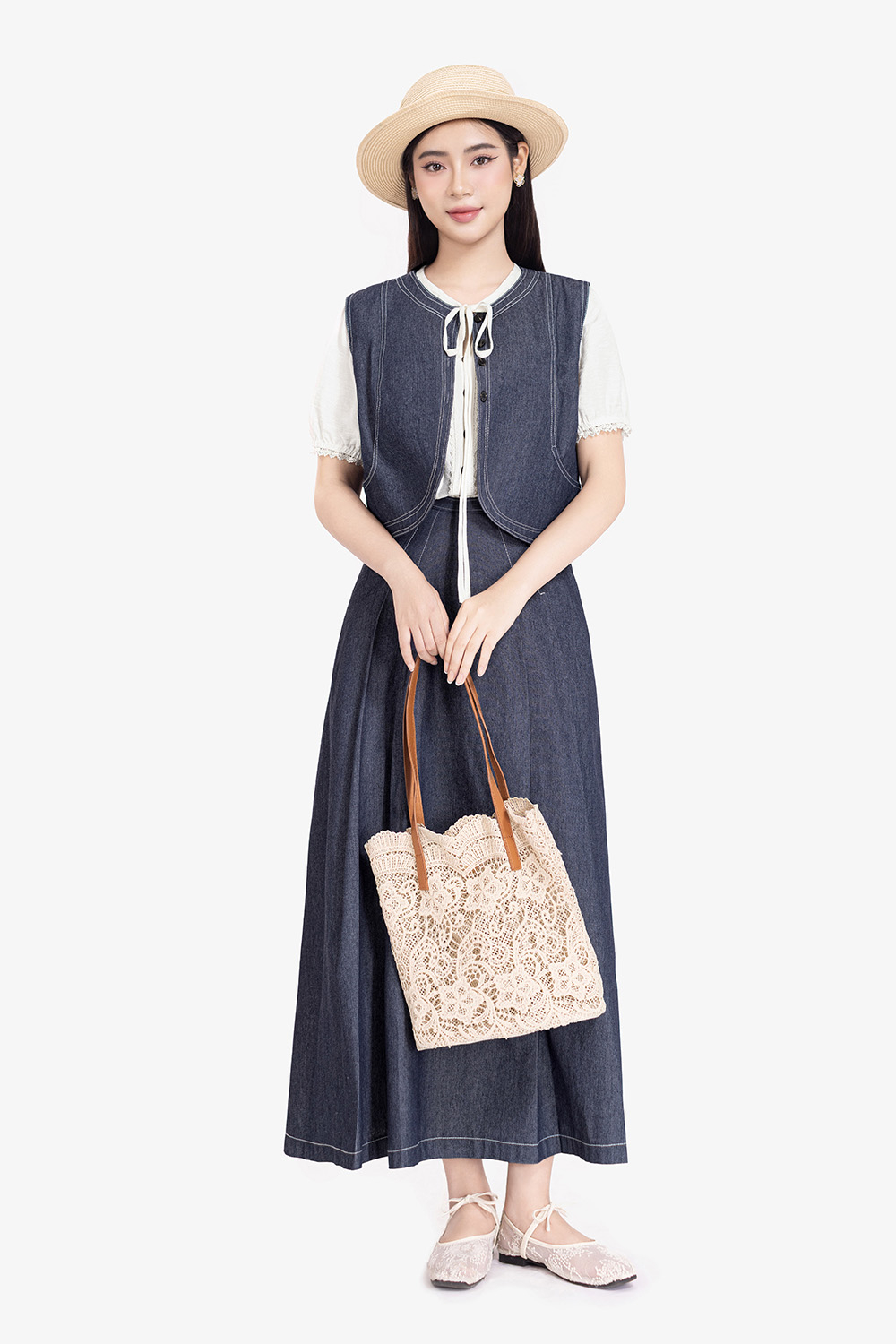 Áo gile denim nữ phối viền chỉ