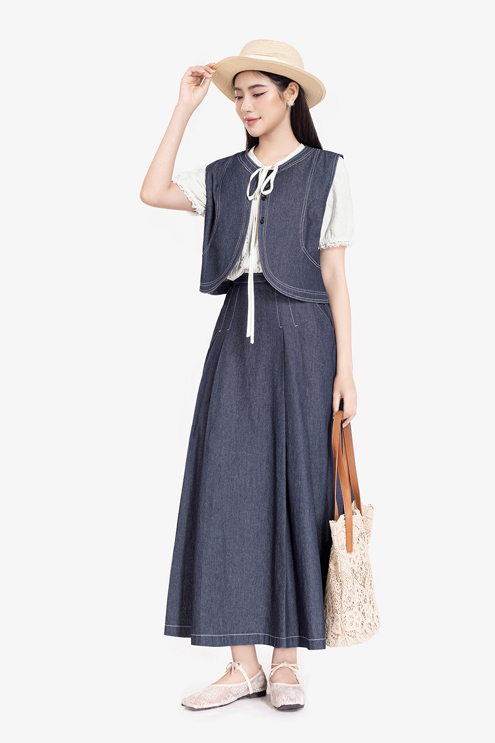 Chân váy denim dáng xòe xếp ly