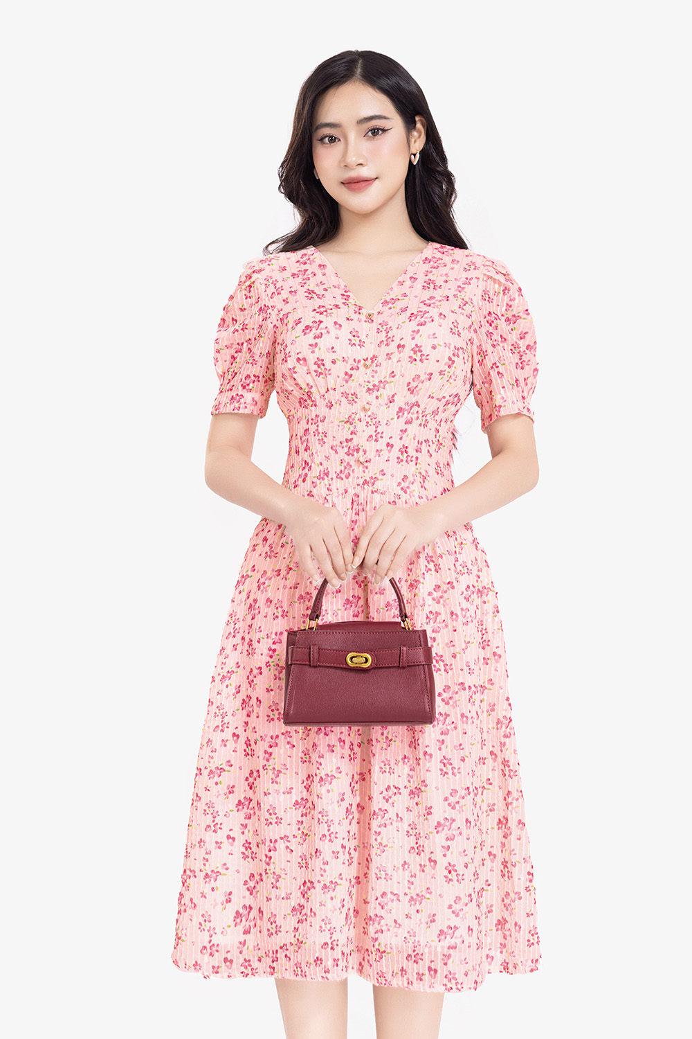 Đầm xòe hoa nhí cổ V tay phồng