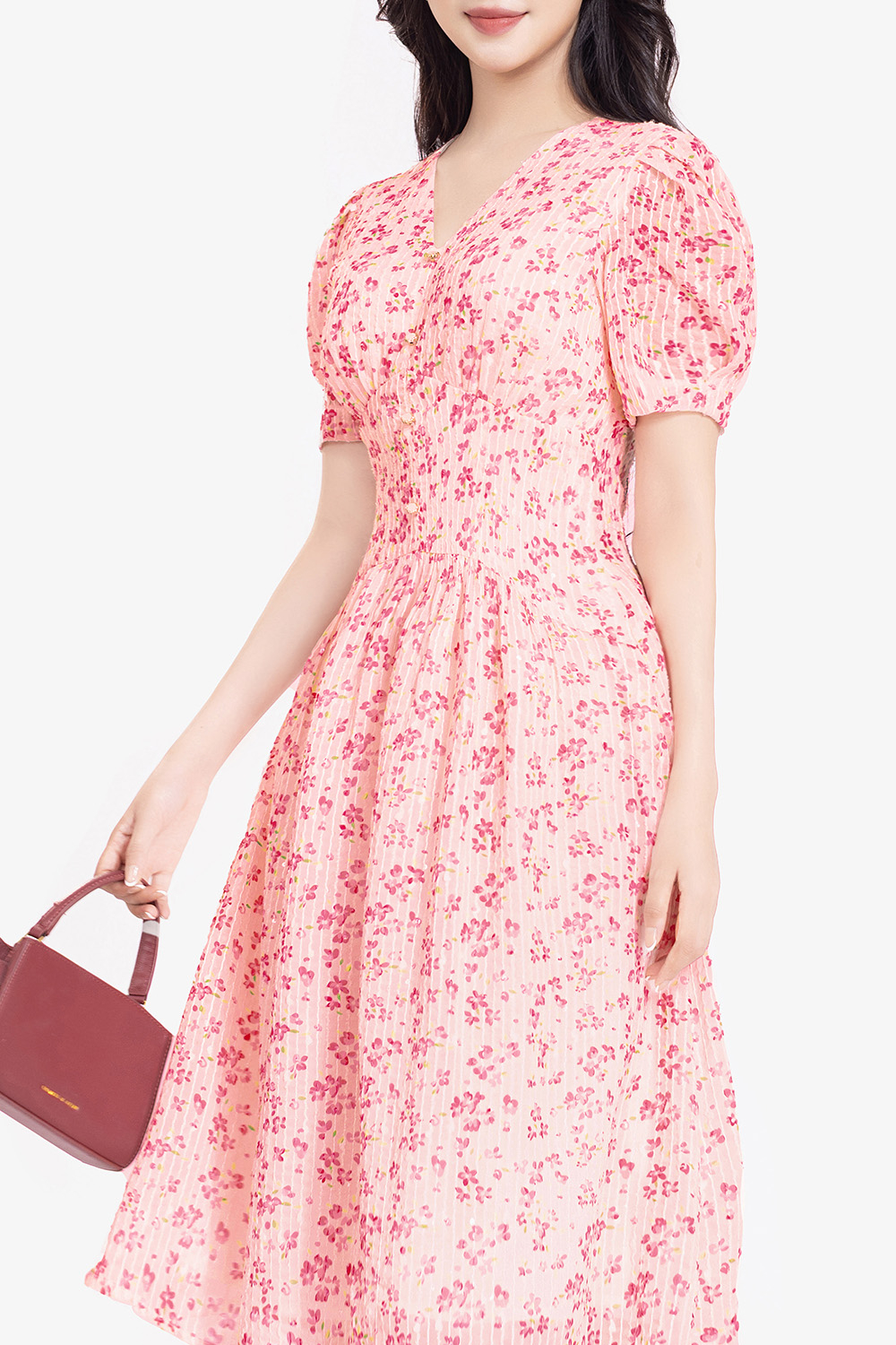 Đầm xòe hoa nhí cổ V tay phồng