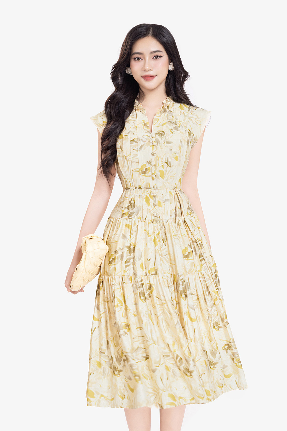 Đầm hoa dáng xòe phối thắt lưng