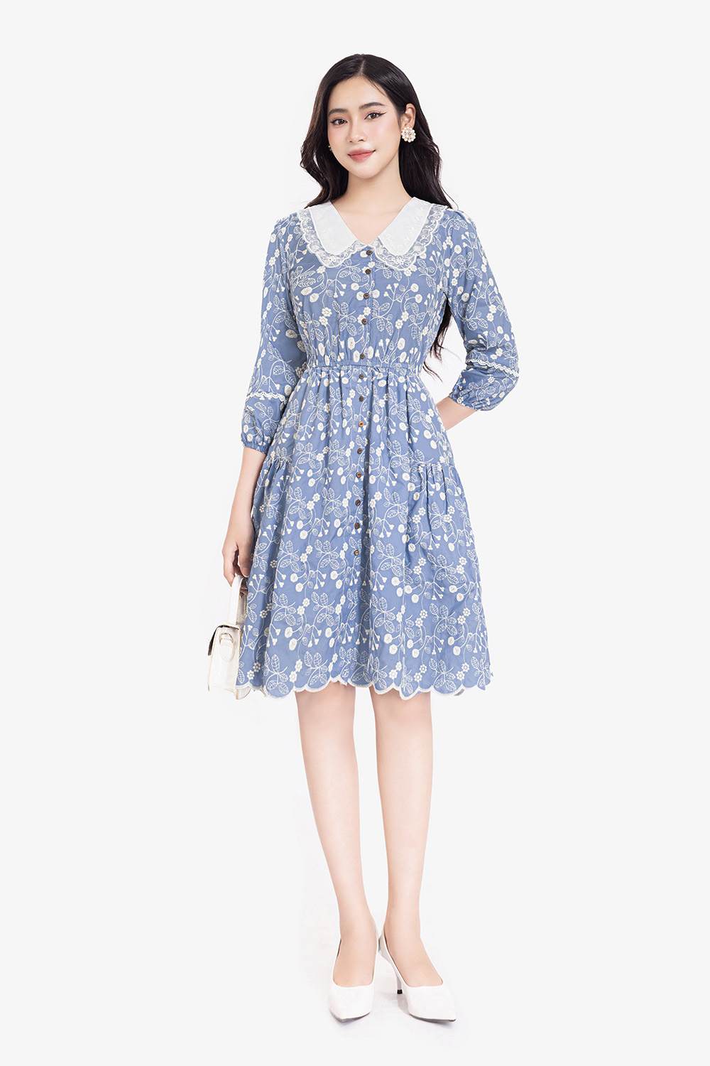 Đầm hoa dáng xòe phối cổ sen trắng