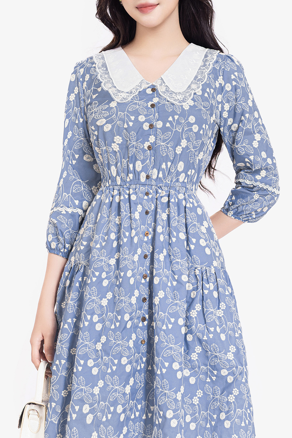 Đầm hoa dáng xòe phối cổ sen trắng