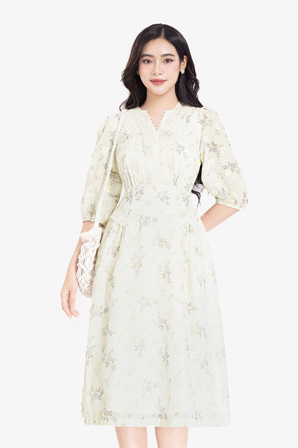 Đầm hoa dáng chữ A xòe phối ren