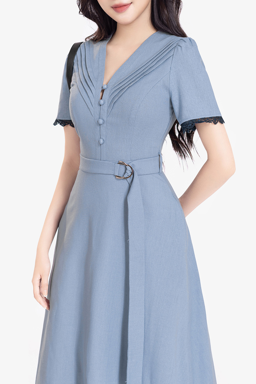 Đầm xanh công sở dáng xòe phối thắt lưng