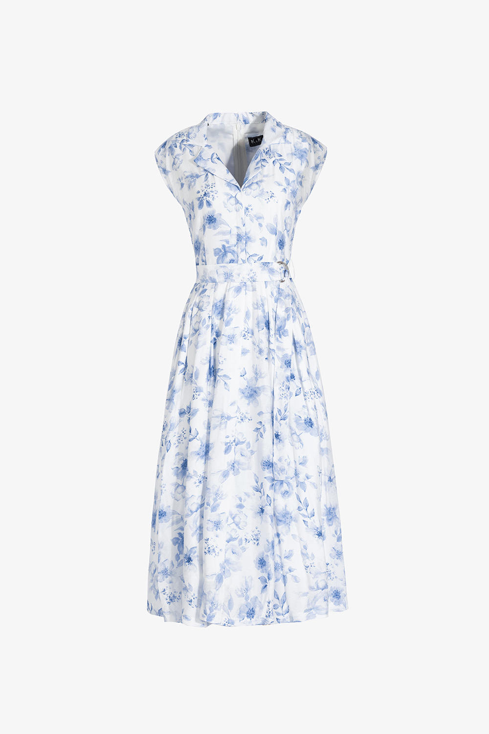 Đầm trắng hoa xanh dáng dài phối thắt eo