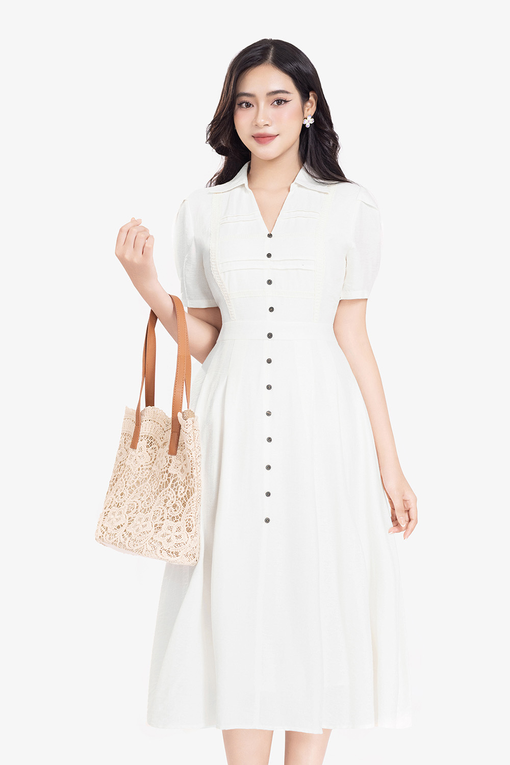 Đầm trắng cổ sơ mi dáng xòe