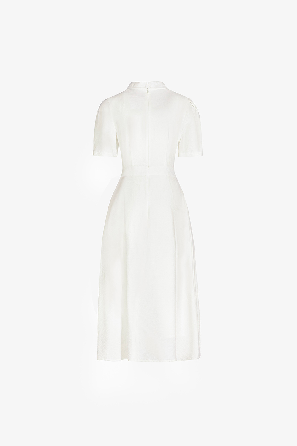 Đầm trắng cổ sơ mi dáng xòe