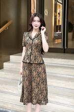 Đầm ren hoa dáng peplum xòe