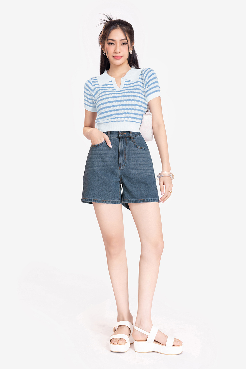 Áo len dệt kim nữ cổ polo sọc xanh