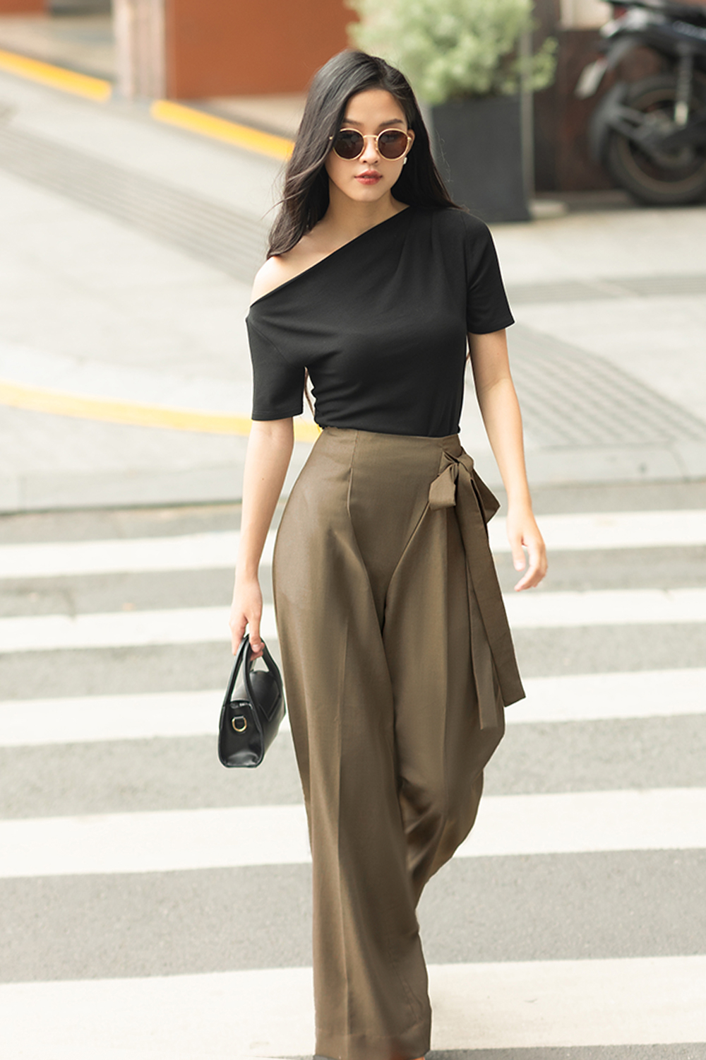 Quần công sở nữ ống suông thắt nơ